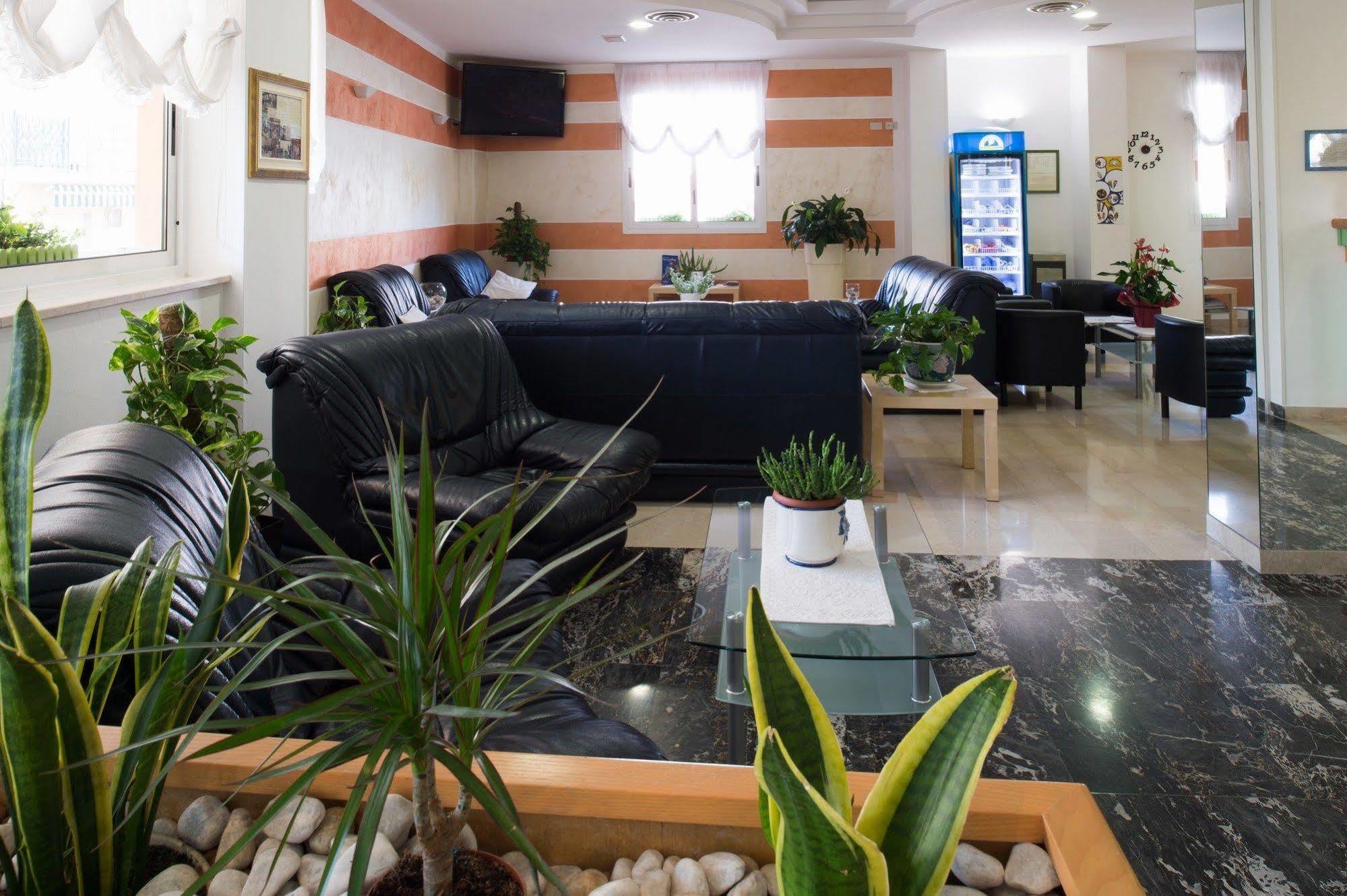 Hotel Venezuela Jesolo Extérieur photo